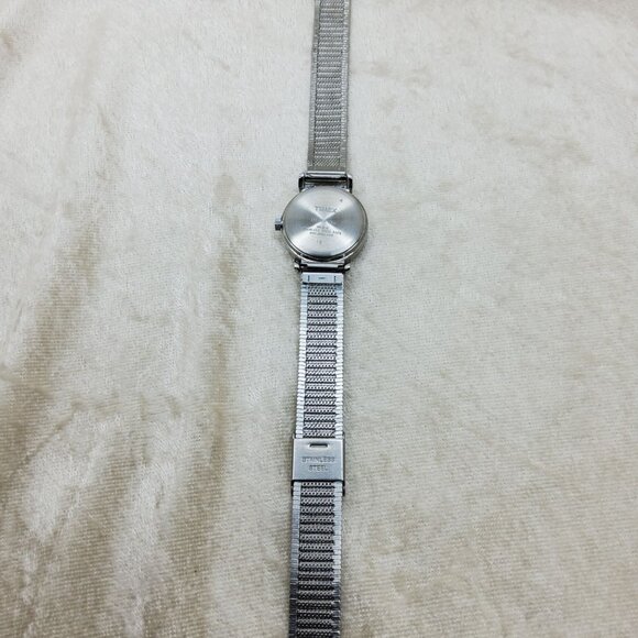 Vintage Timex Ladies Silver-Tone Dress Watch With Stainless Steel Expansion Band - Picture 4 of 9